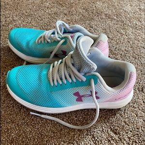 under armour tennis shoes